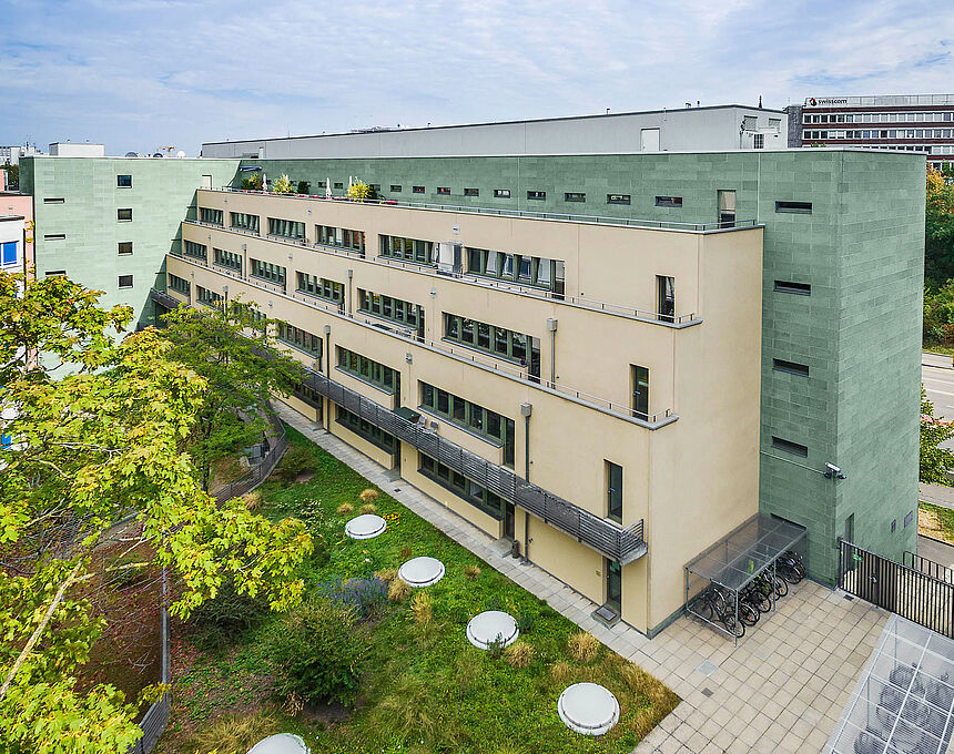 Steinentorberg 8, 12, Basel
