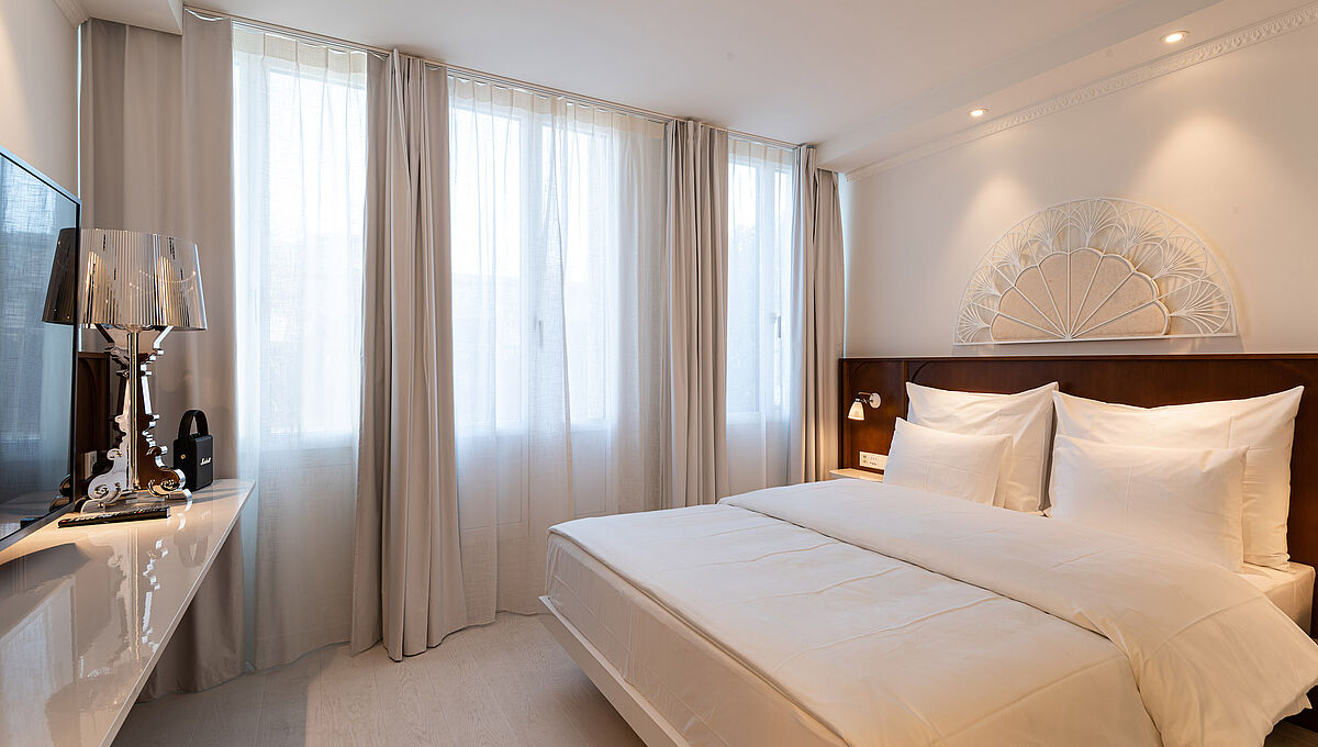 Waisenhausstrasse 2, 4 / Bahnhofquai 7, Zürich